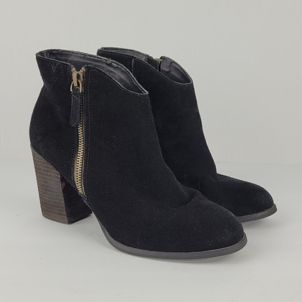 Urban Outfitters Ecote Joey Black Suede Side Zip Stack Heeled Ankle Boot 8